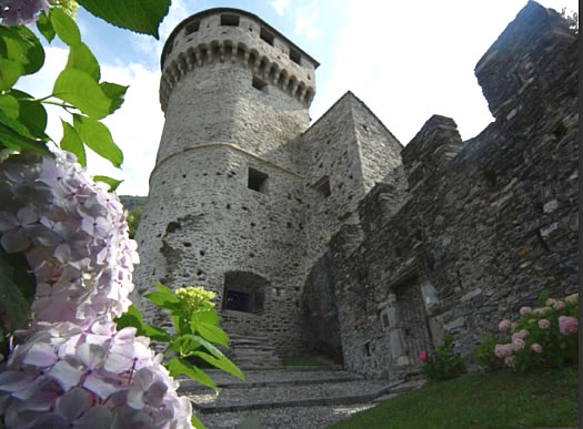 Castello Visconti di Vogogna,scalinata d'accesso - Vogogna,Verbano-Ossola IT